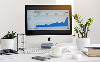 买入一个股票的技巧:专业股票配资利息-11月18日北向资金最新动向（附十大成交股）